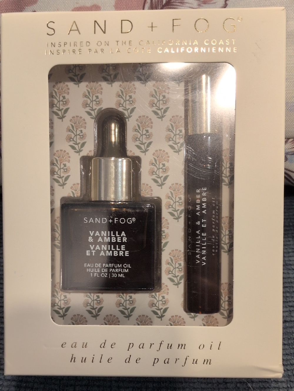 SAND + FOG Vanilla & Amber Eau de Parfum Oil Set - White/Cream